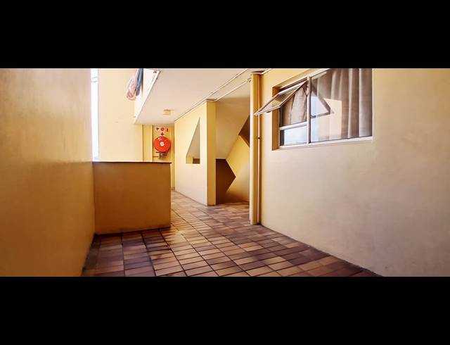 2 BEDROOM APARTMENT FOR SALE IN SOUTH BEACH